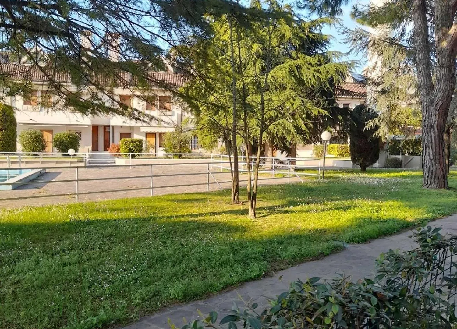 Apartment Piazzadragoapartment Pool Garden & Free Park Lido di Jesolo